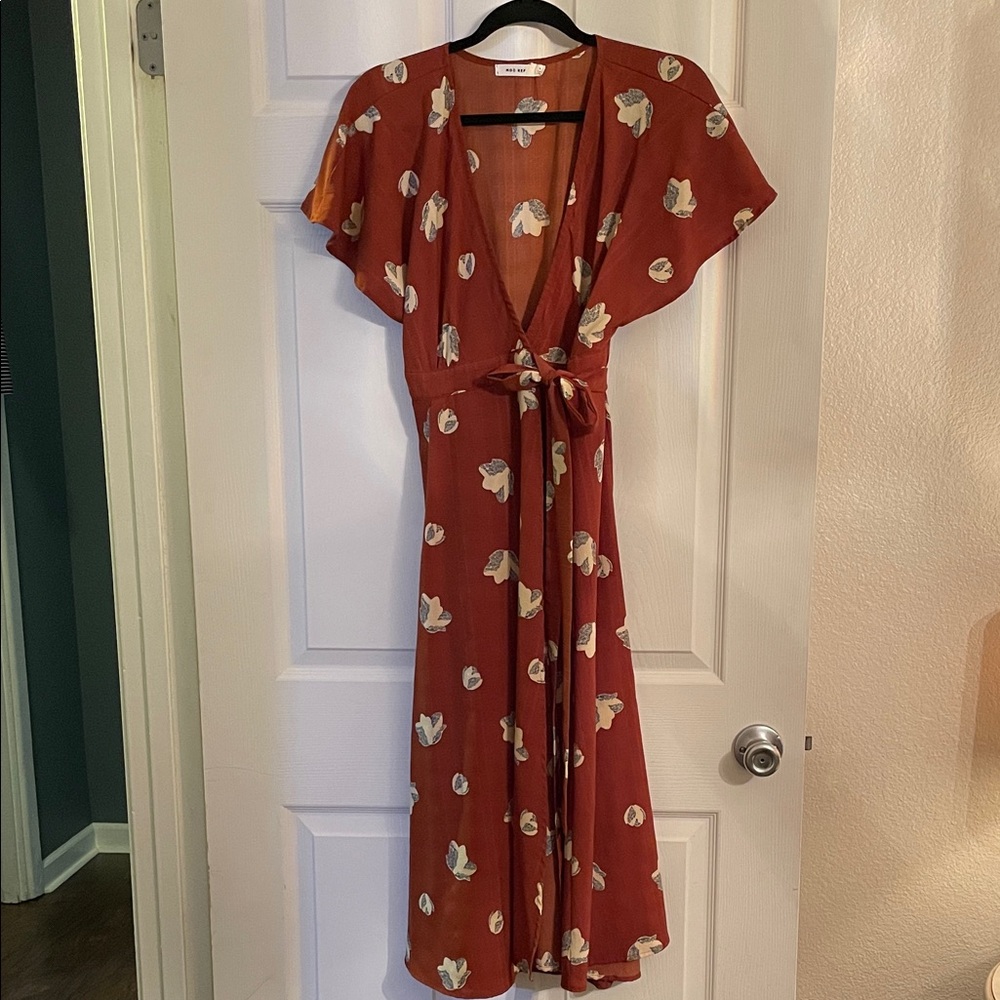 Mod Ref Terracotta Floral Midi Dress